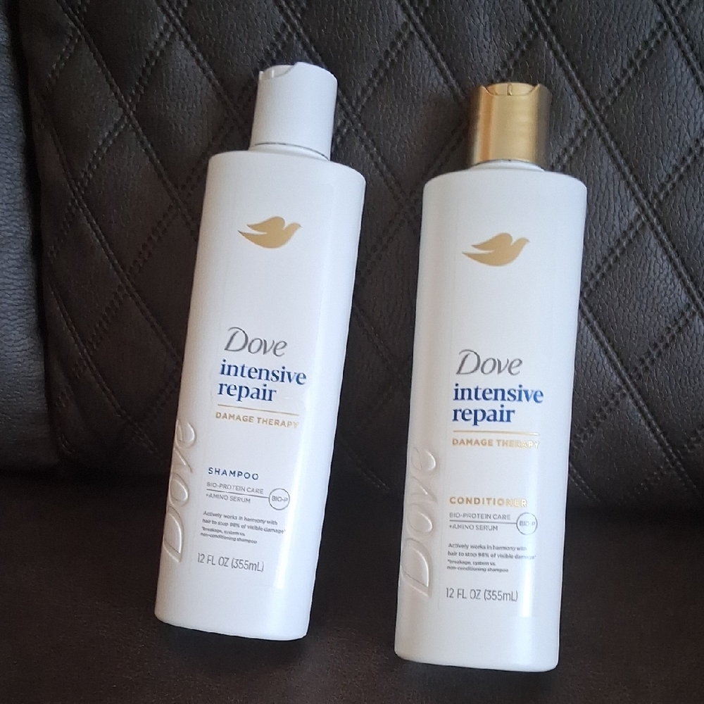 Dove Intensive Repair Shampoo - White and Gold